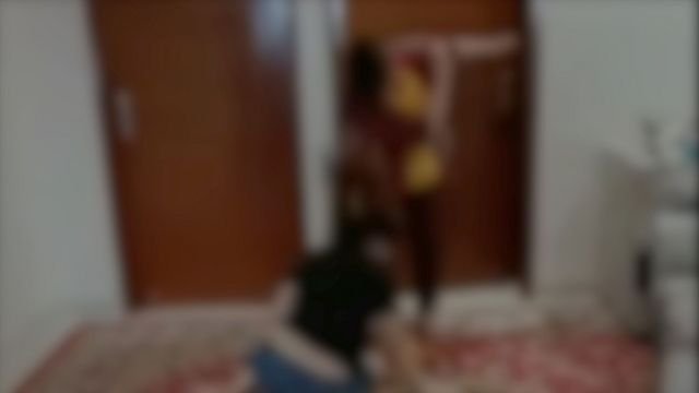 सेक्स वर्क के लिए मना करने पर तहमीना को बुरी तरह पीटा गया और इसका वीडियो भी बनाया  गया.